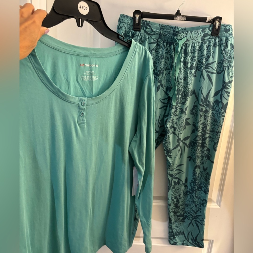 Woman’s Liz Claiborne Teal Loungewear Set - Solid Top & Floral Pants Sz L NWT